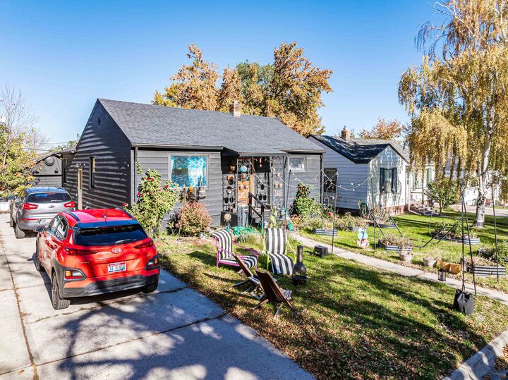 Property Photo:  168 Maplewood  ID 83204