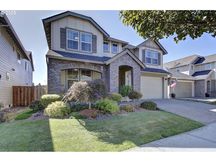 Property Photo:  18925 NE 29th Dr  WA 98684 