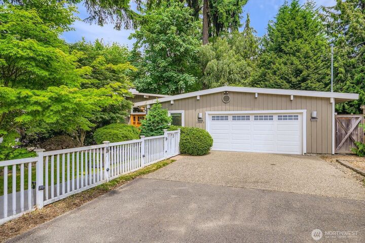 Property Photo:  11446  Ohde Avenue  WA 98033