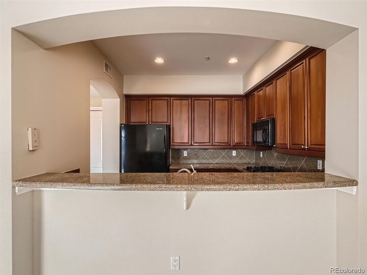 Property Photo:  2500 E Cherry Creek South Drive 414  CO 80209 