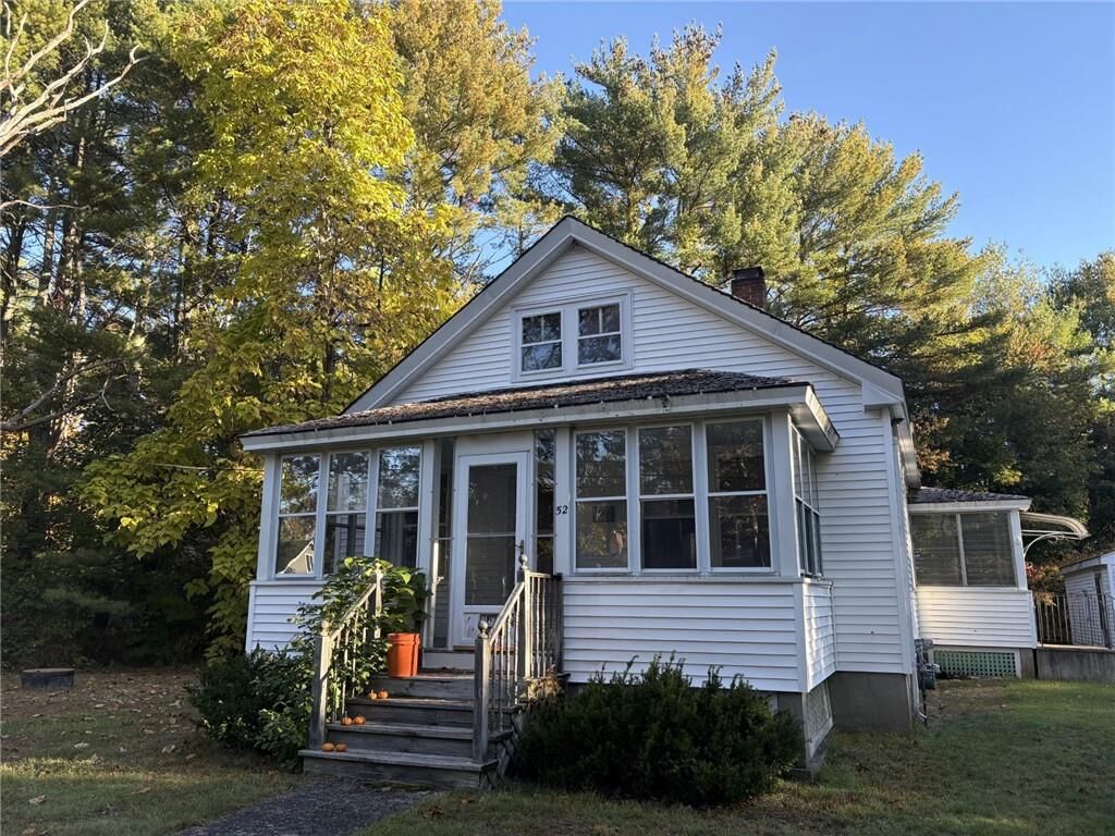 Property Photo:  52 Carpenter Street  MA 02771 