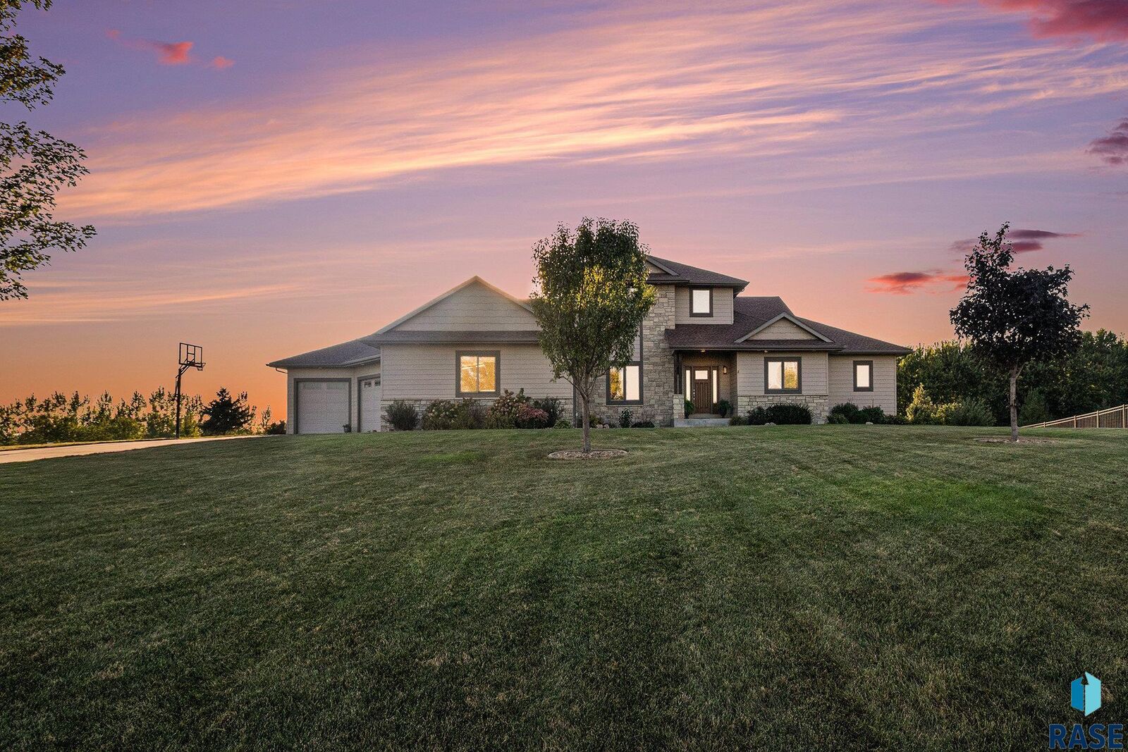 Property Photo:  27217 Regal Ct  SD 57108 