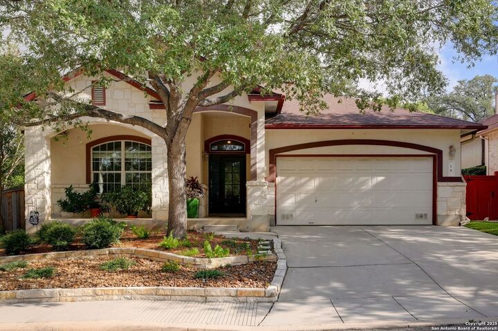 18 Great Wood  Hollywood Park TX 78232 photo