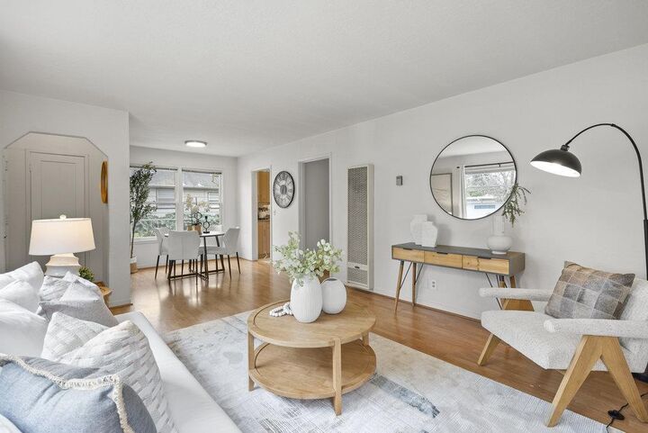 Property Photo: 1037 Amarillo Avenue CA 94303