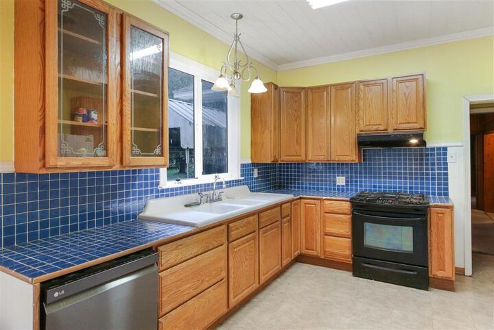Property Photo: 709 Hilma Street LA 70669