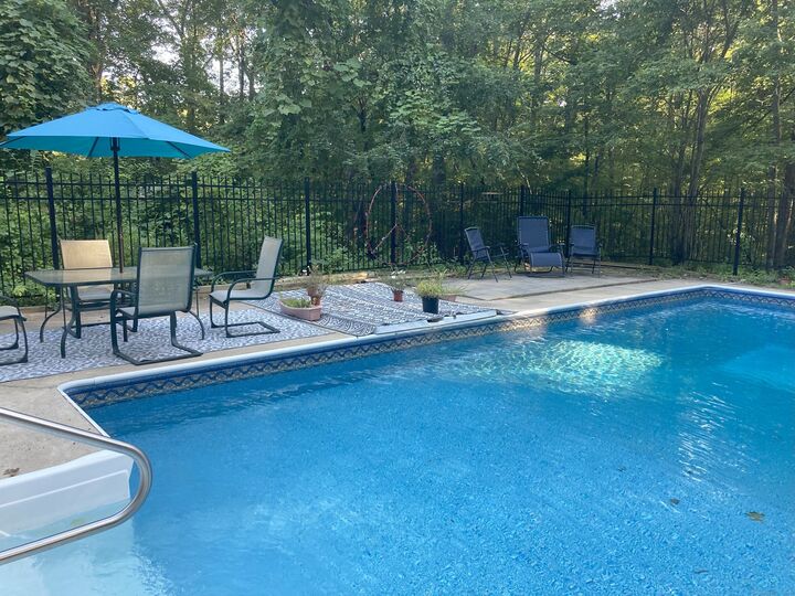 Property Photo:  40 Old Tolland Turnpike  CT 06238 