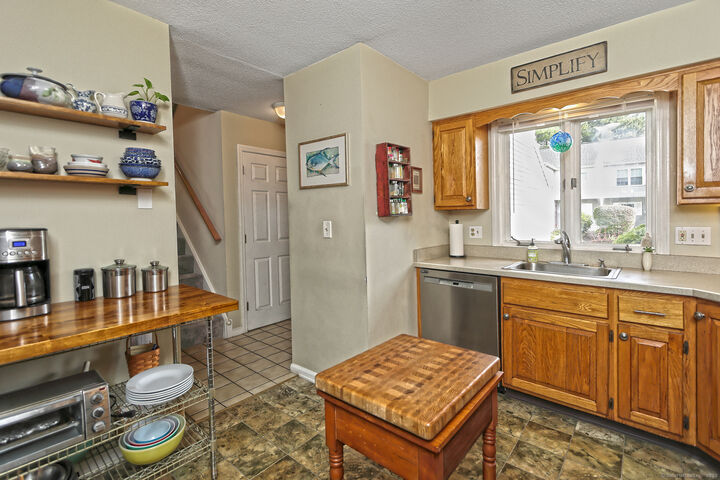 Property Photo:  83 Quarry Village Road 83  CT 06410 