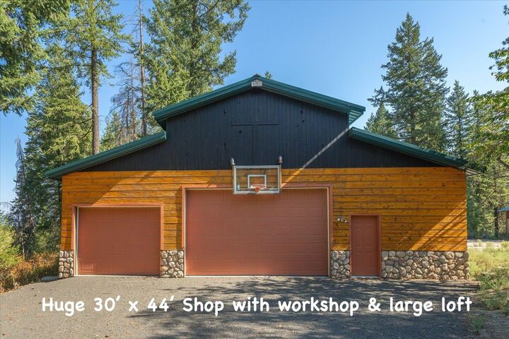 Property Photo:  16712 N Dalton Rd  WA 99208 