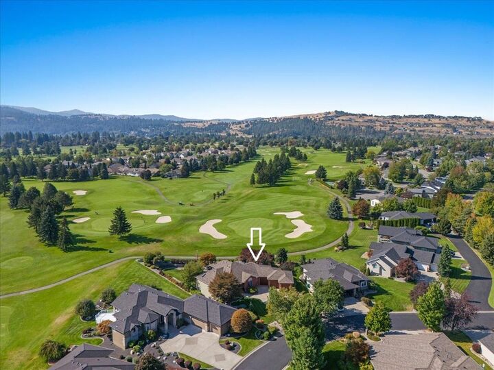 Property Photo: 24222 E Pinehurst Ln WA 99019