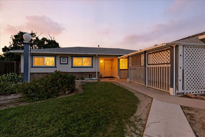 Property Photo:  2070 W Harrison Avenue  CA 93257 