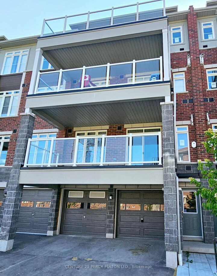 Property Photo:  2540 Willam Jackson Drive 107  ON L1X 0E4 