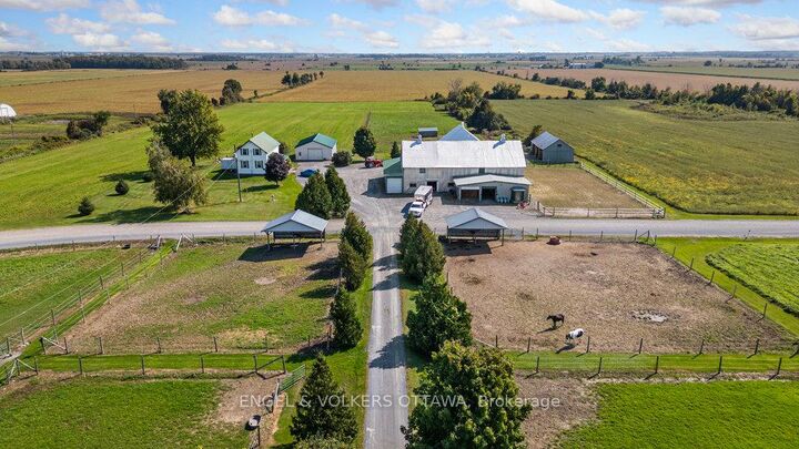 Property Photo: 12420 Ormond Road ON K0C 2K0