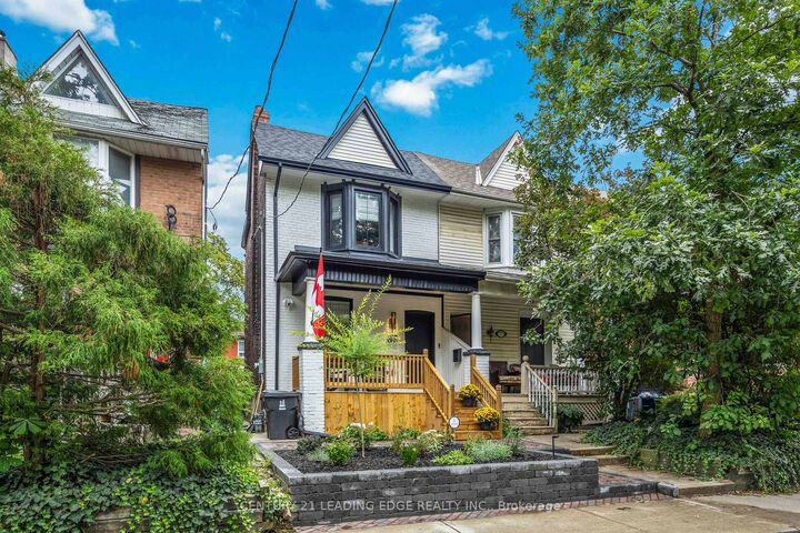 Photo de la propriété:  37 Bertmount Avenue  ON M4M 2X8 