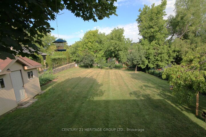 Photo de la propriété:  306 Simcoe Road  ON L3Z 1Y9 