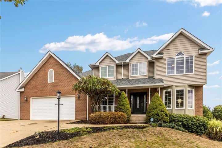 Property Photo: 627 Alex Ct PA 16066
