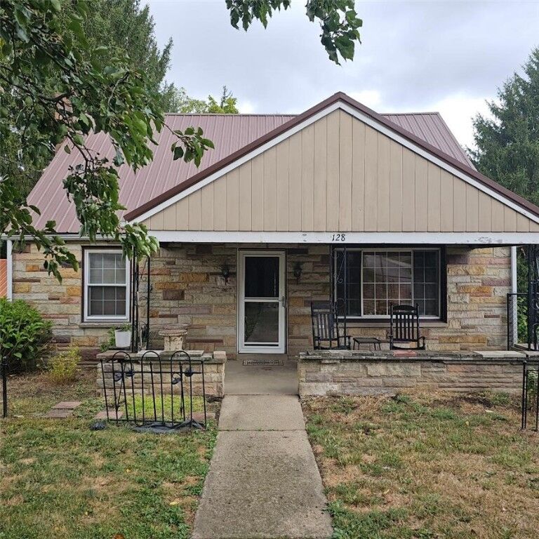 Property Photo: 128 3rd Avenue PA 15010