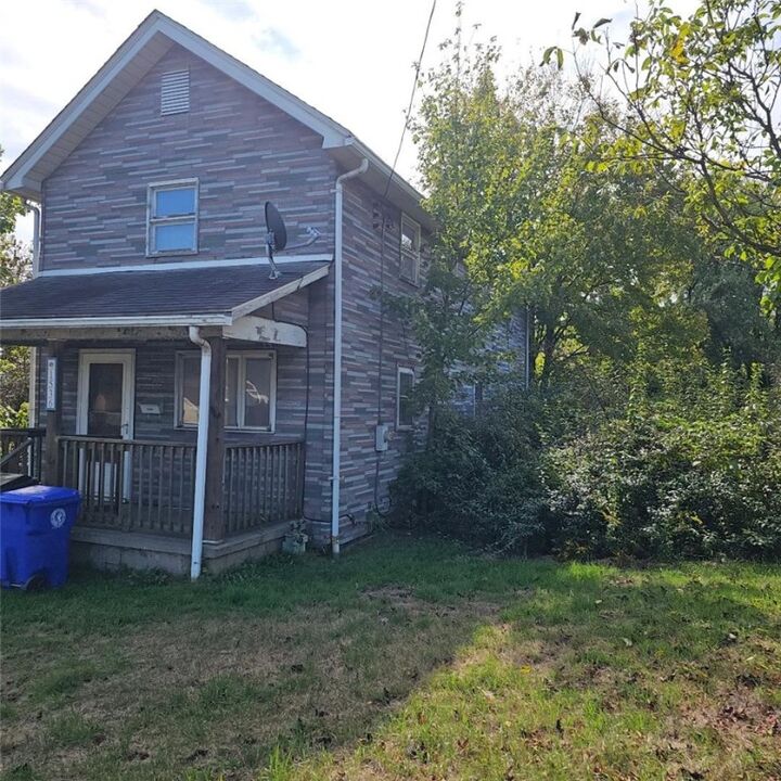 Property Photo: 1536 Marshall Road PA 15061