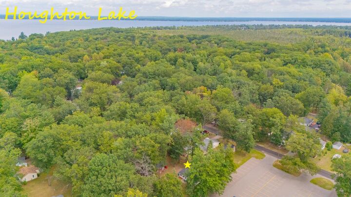 Property Photo: 112 Cottage Drive MI 48651