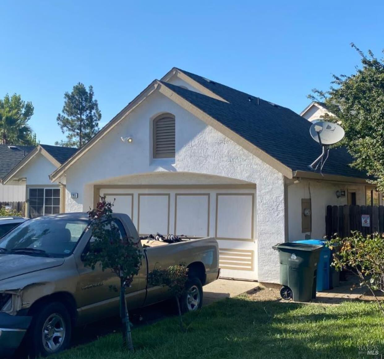 Property Photo:  121 Exposition Drive  CA 94589 