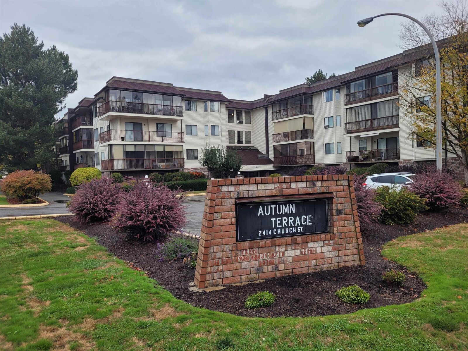 Property Photo:  2414 Church Street 201  BC V2T 3J7 