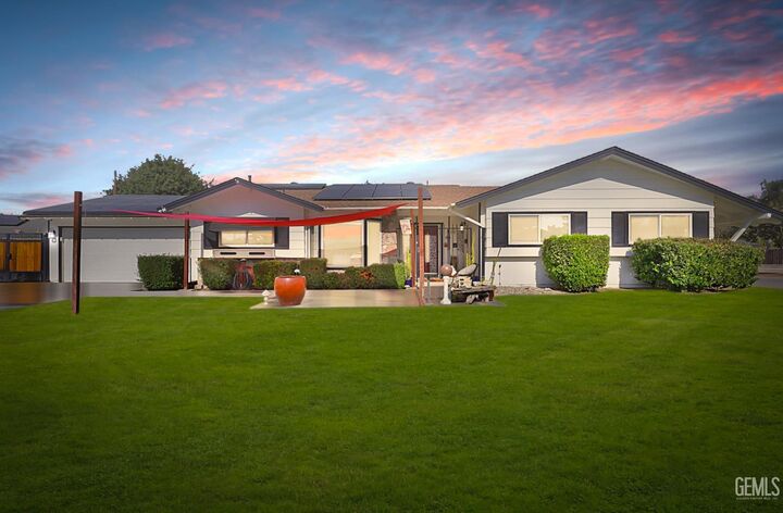 3200 Joshua Court  Bakersfield CA 93301 photo