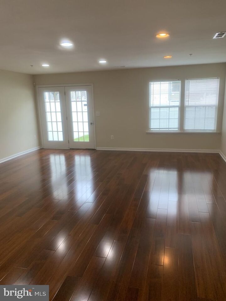 Property Photo:  22718 Bayside Way  MD 20619 