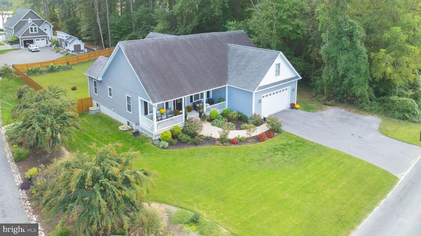 Property Photo:  201 Lavinia Street  DE 19968 