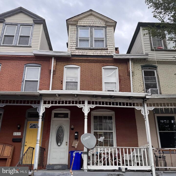 2213 Logan Street  Harrisburg PA 17110 photo