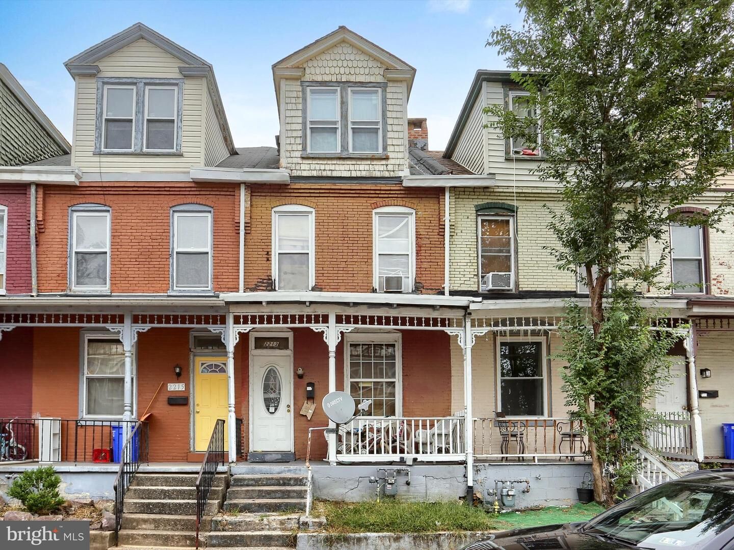 Property Photo:  2213 Logan Street  PA 17110 