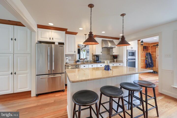 Property Photo:  4 Campside Circle  PA 17516 