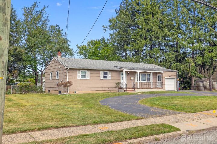 Property Photo: 605 Oak Tree Avenue NJ 07080