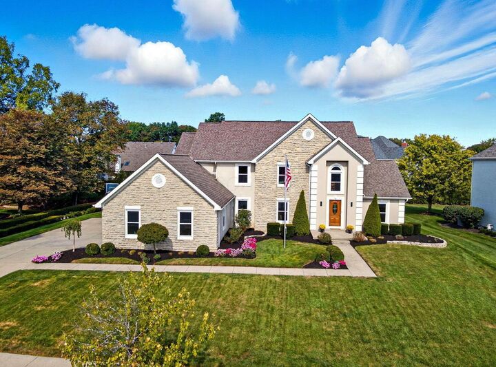 5962 Heritage Lakes Drive  Hilliard OH 43026 photo
