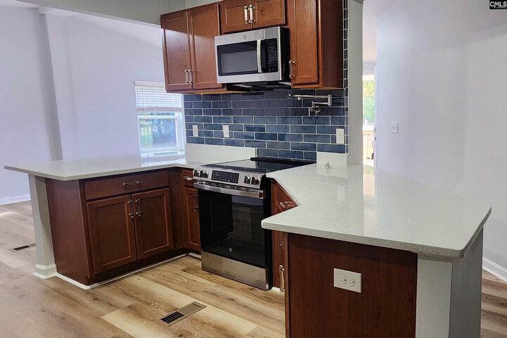 Property Photo:  341 Wayne  SC 29053 