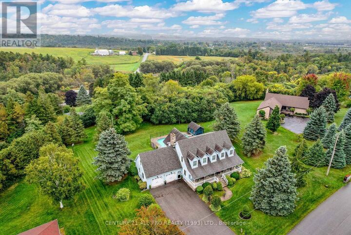 Photo de la propriété:  17 Forest Hill Drive Cobourg Drive  ON K9A 4J9 