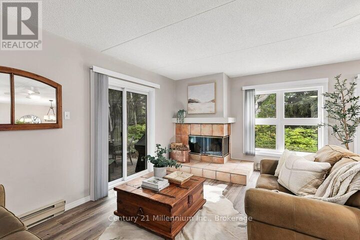 Property Photo: 409 Mariners Way 24 ON L9Y 5C7