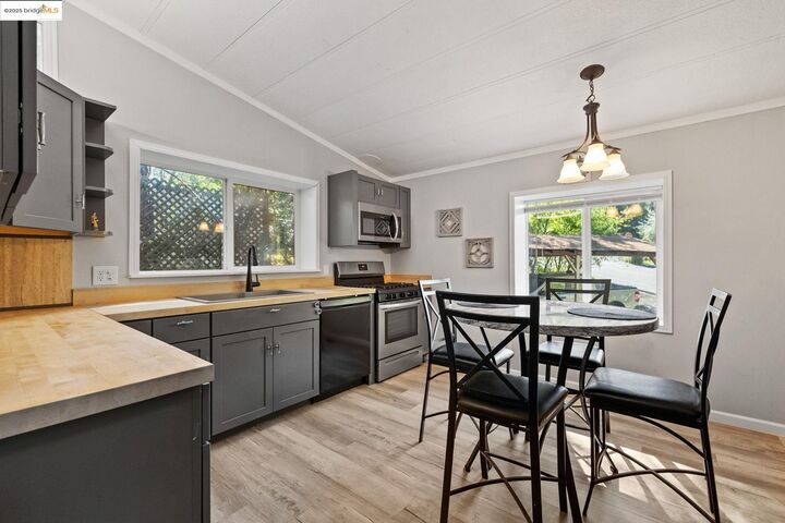 Property Photo: 10956 Green Street 212 CA 95310