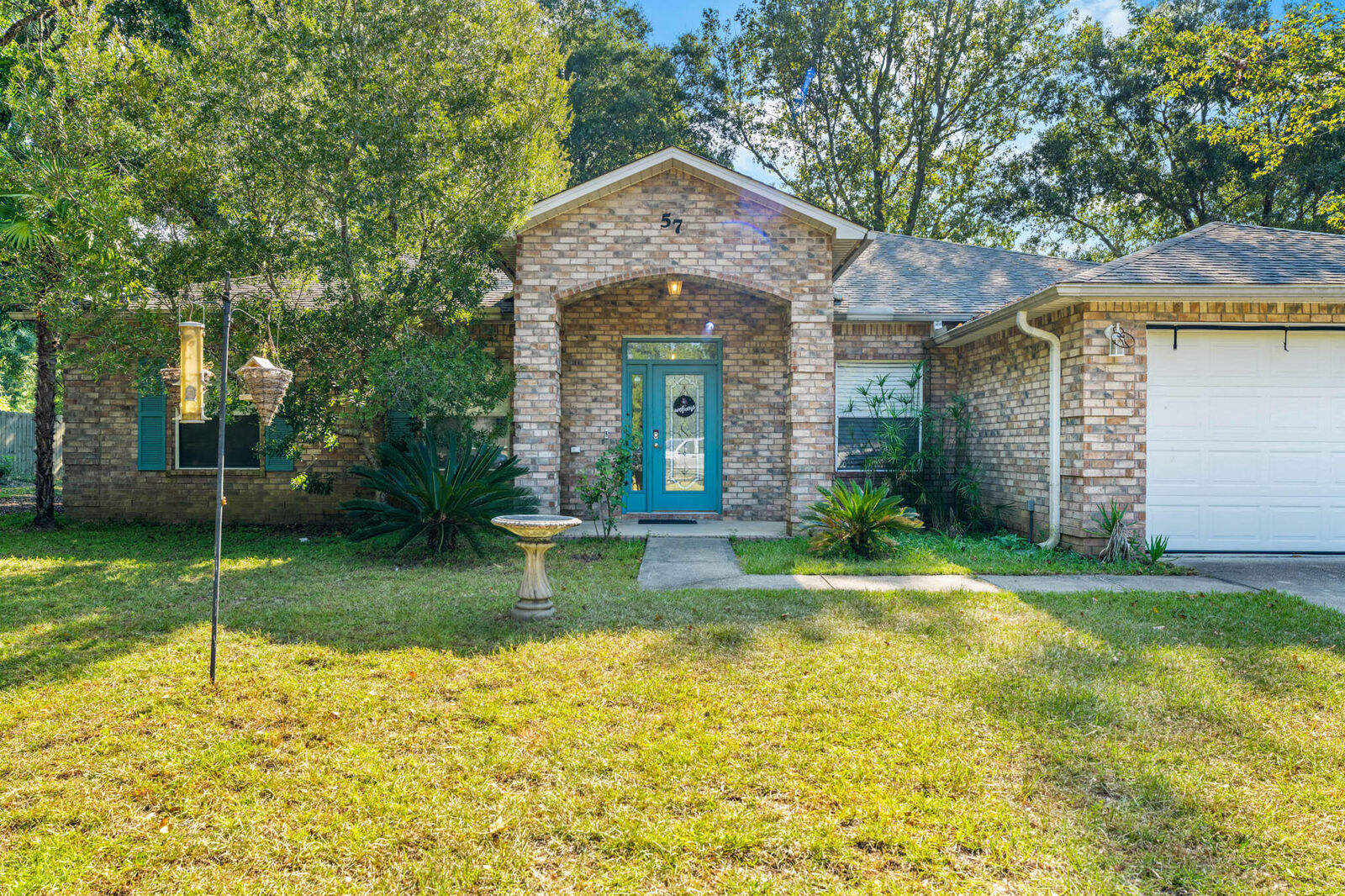 Property Photo: 57 S Pleasant Drive FL 32435