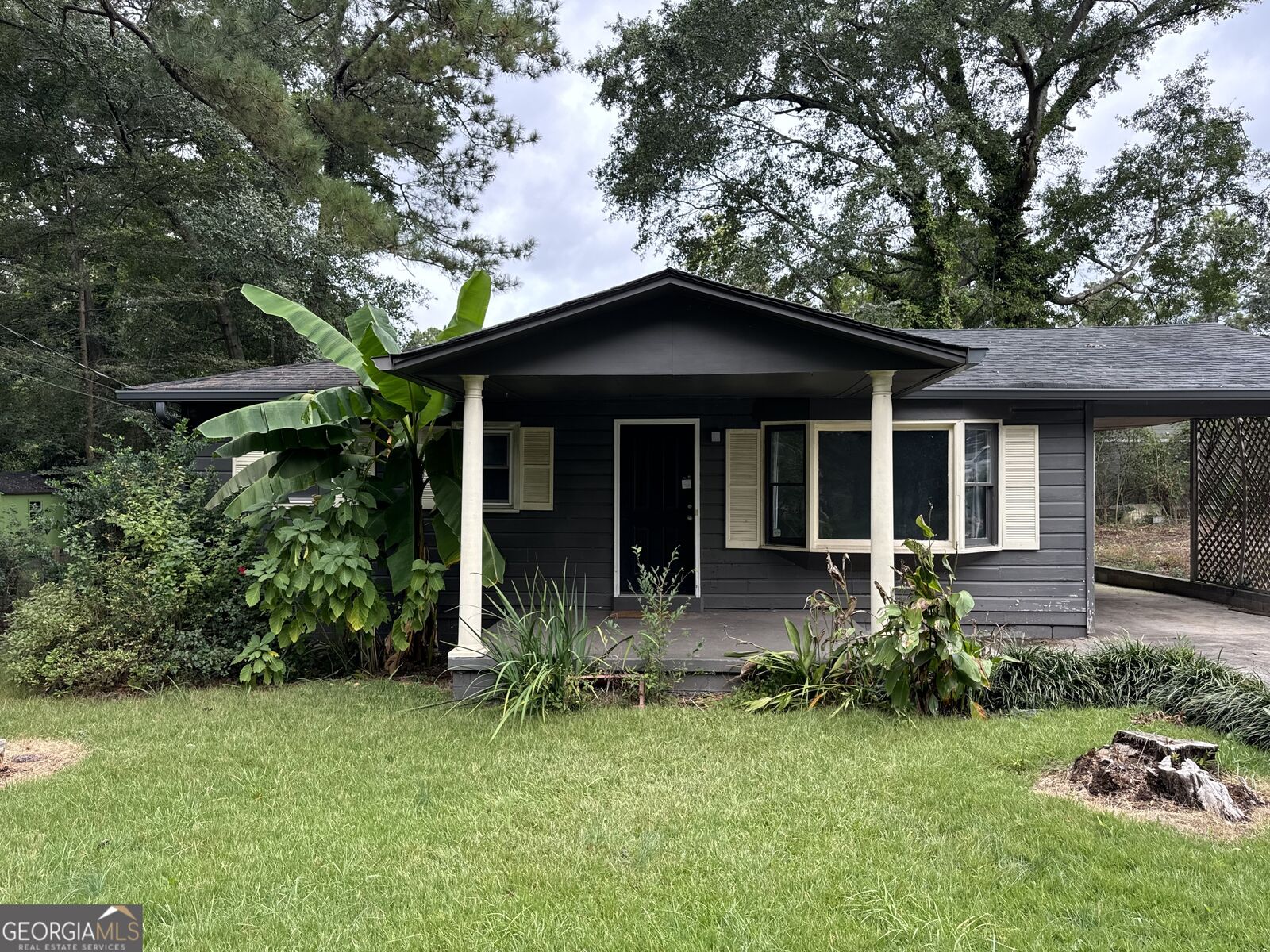 Property Photo:  170 Royal Court  GA 30601 