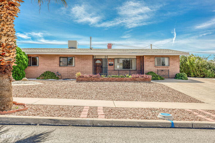 Property Photo:  309 De Leon Drive  TX 79912 