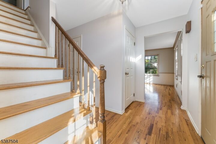 Property Photo:  26 Thrush Ln  NJ 08827 