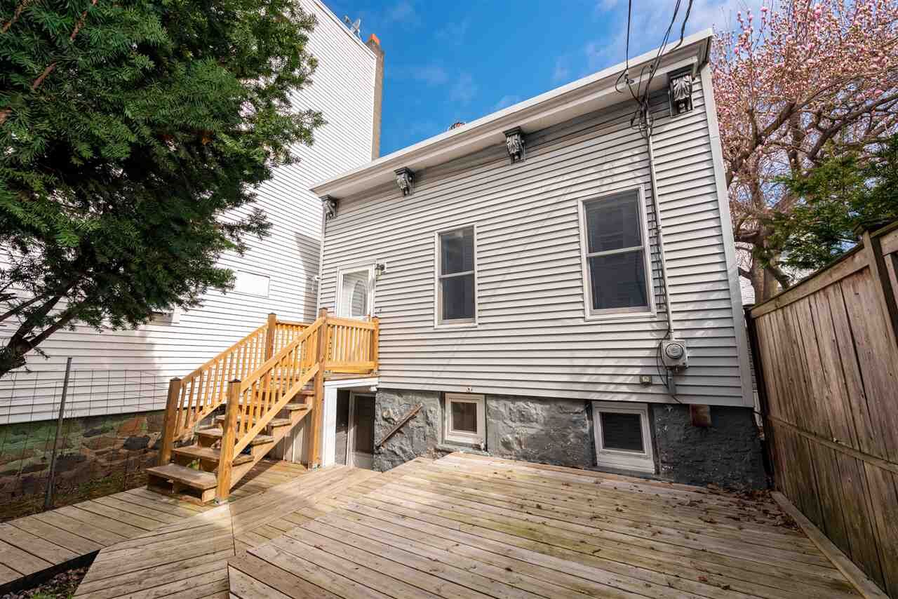 Property Photo:  110 Charles St 4  NJ 07307 
