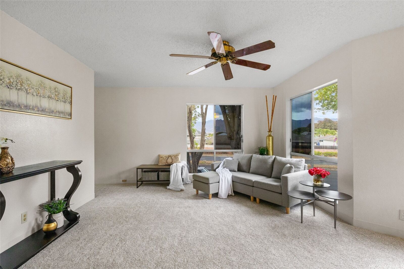 Property Photo:  94-412 Keaoopua Street 51C  HI 96789 