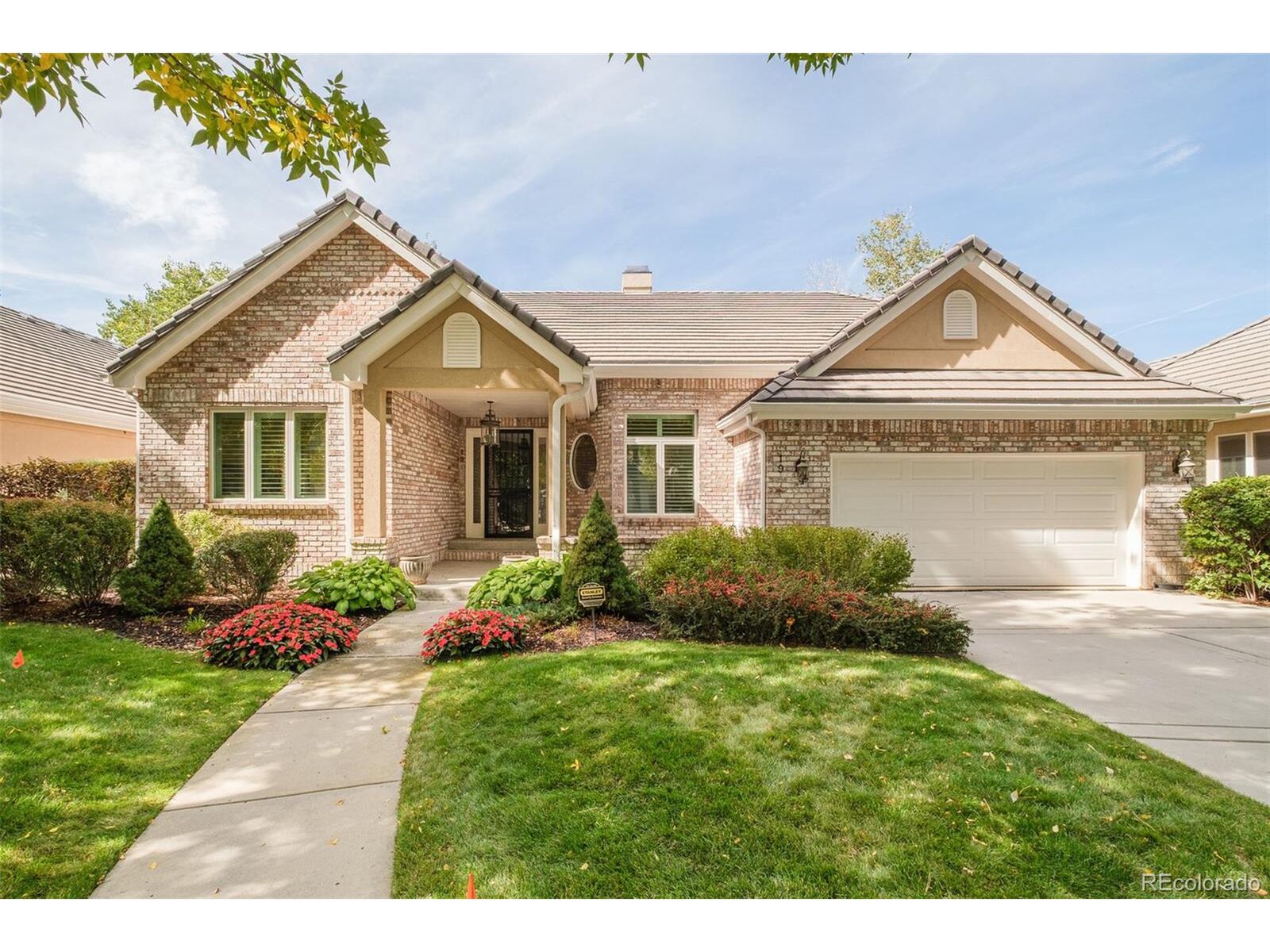 Property Photo:  19 Blue Heron Dr  CO 80121 