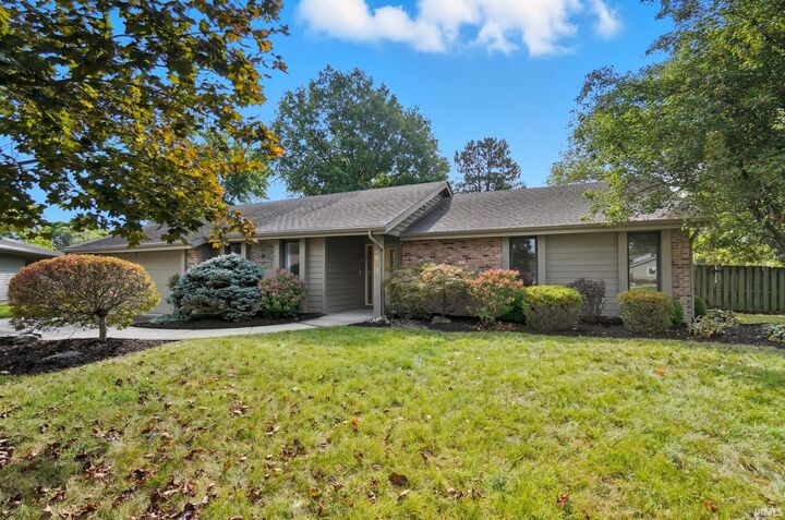 Property Photo: 4631 Gray Owl Place IN 46804-6525