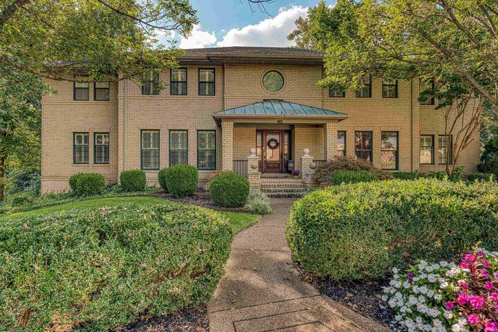 Property Photo:  5614 Winthrop Court  IN 47715 
