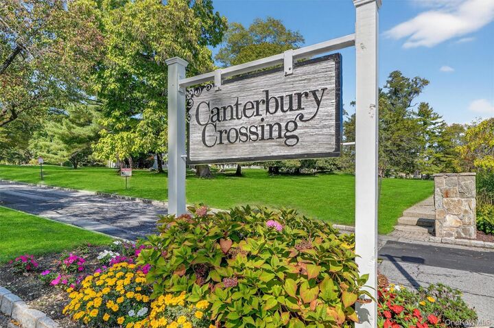 103 Norfolk Court  Yorktown Heights NY 10598 photo