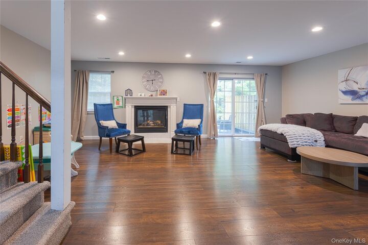 Property Photo:  354 Rande Road  NY 10950 