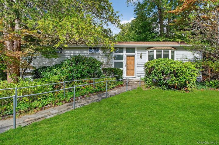 870 Barberry Road  Yorktown Heights NY 10598 photo