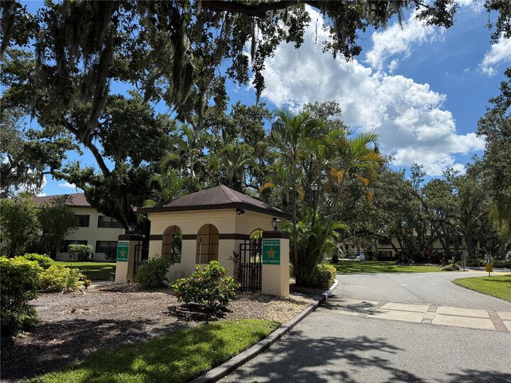 Property Photo:  19505 Quesada Avenue Cc103  FL 33948 