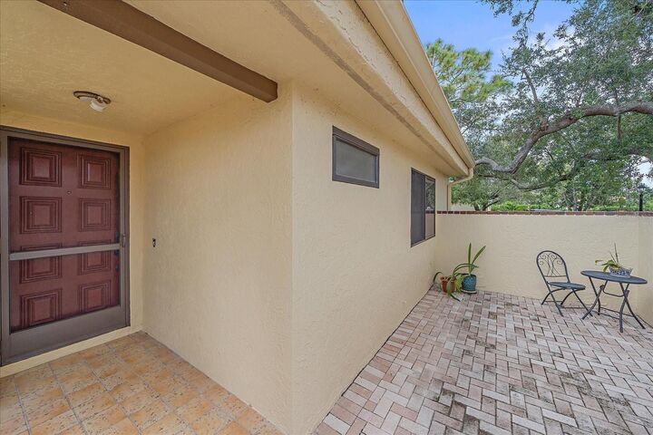 Property Photo: 5343 Huntingwood Court 33 FL 34235